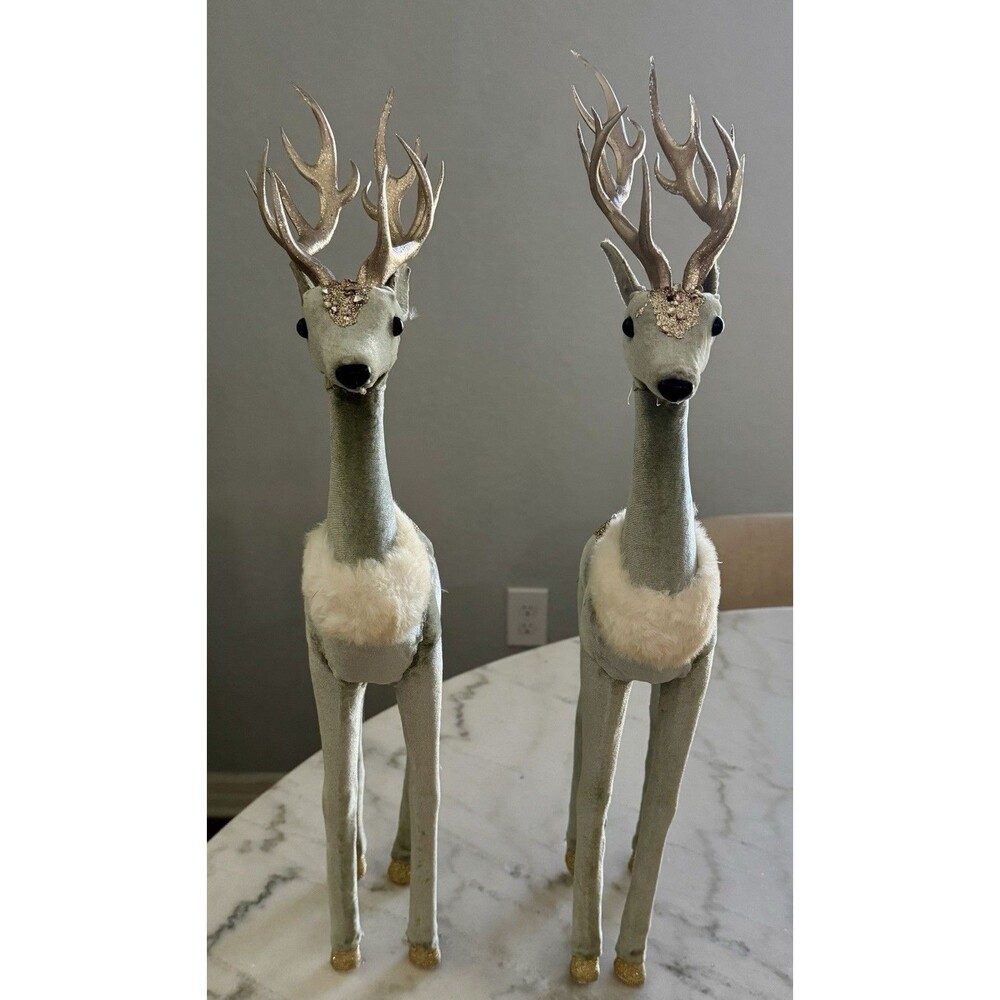Pair of Vintage-Style Velvet Reindeer Figurines – Silver Grey with Faux Fur & Rh
